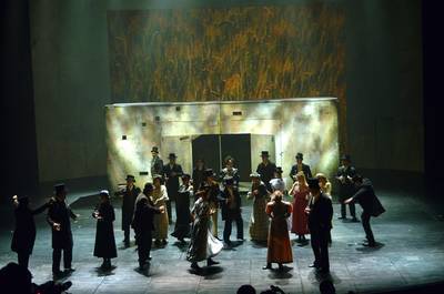 Jelenet az előadásból - © theater.hu - Ilovszky  Béla