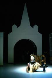 Jelenet az előadásból - © theater.hu - Ilovszky  Béla