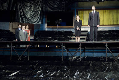 Jelenet az előadásból - © theater.hu - Ilovszky  Béla