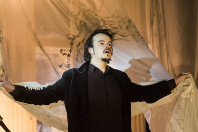 Csapó Attila - © theater.hu - Ilovszky  Béla
