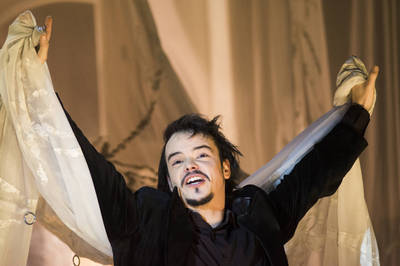 Csapó Attila - © theater.hu - Ilovszky  Béla