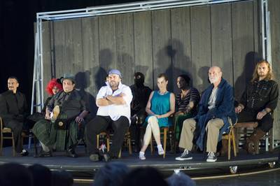 Jelenet az előadásból - © theater.hu - Ilovszky  Béla