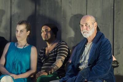 Jelenet az előadásból - © theater.hu - Ilovszky  Béla
