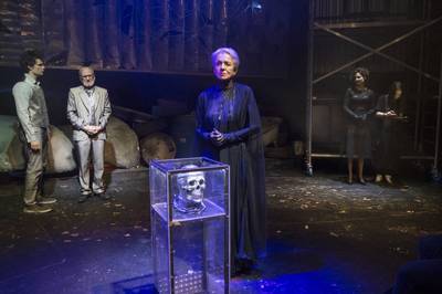 Vilmányi Benett Gábor, Kovács Zsolt, Hámori Ildikó, Móga Piroska, Gáspár Kata - © theater.hu - Ilovszky  Béla