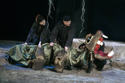 Jelenet az előadásból - © theater.hu - Ilovszky  Béla