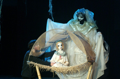 Jelenet az előadásból - © theater.hu - Ilovszky  Béla